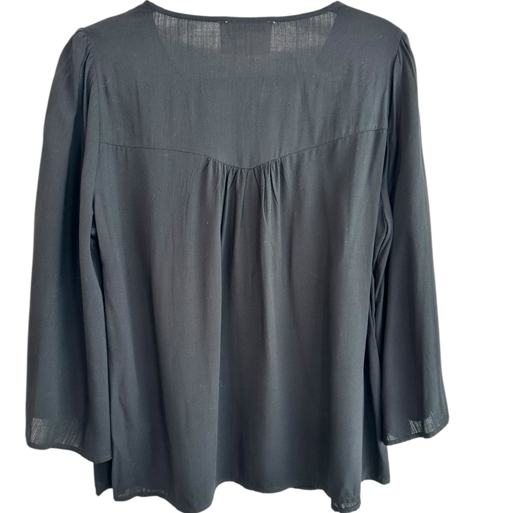 Savanna Jane Small‎ black colorful embroidered top with flowy 3/4 sleeves - Picture 2 of 5